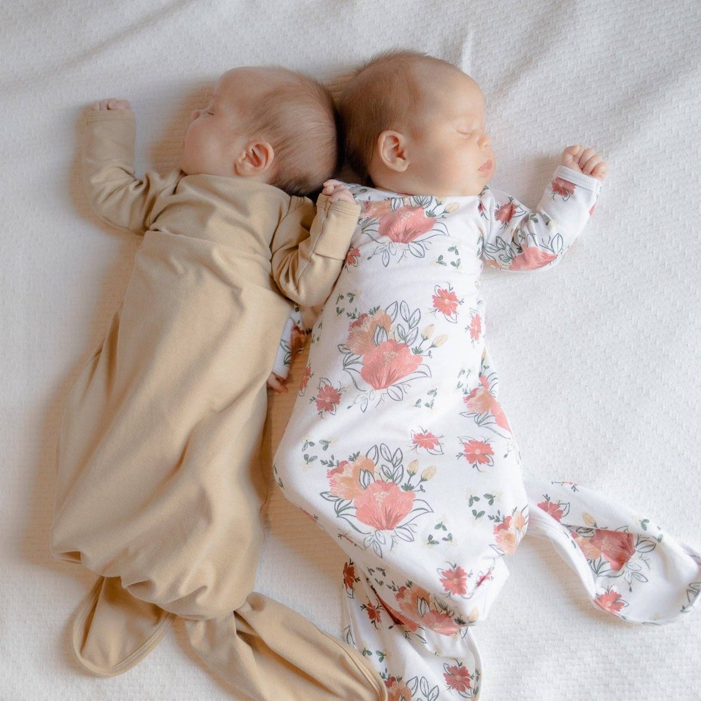 Estelle - nodo gown: Newborn