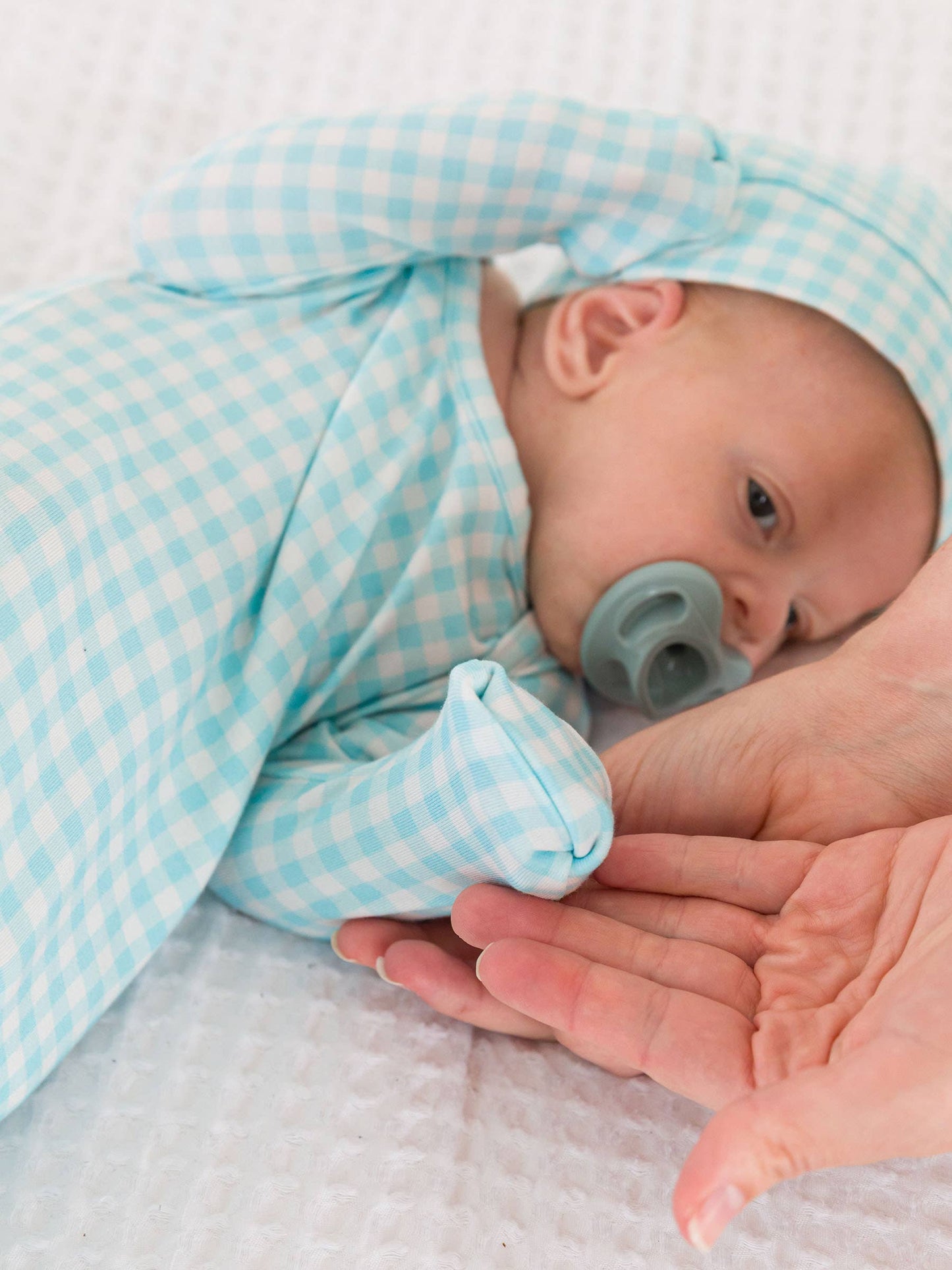 SoftSnooze™ Baby Cotton Modal Blue Breeze Gingham Knotted Sleep Gown & Hat Set: Blue / Newborn-3m