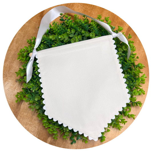 Color Cotton Pique Banner With Ric Rac Trim: Ivory