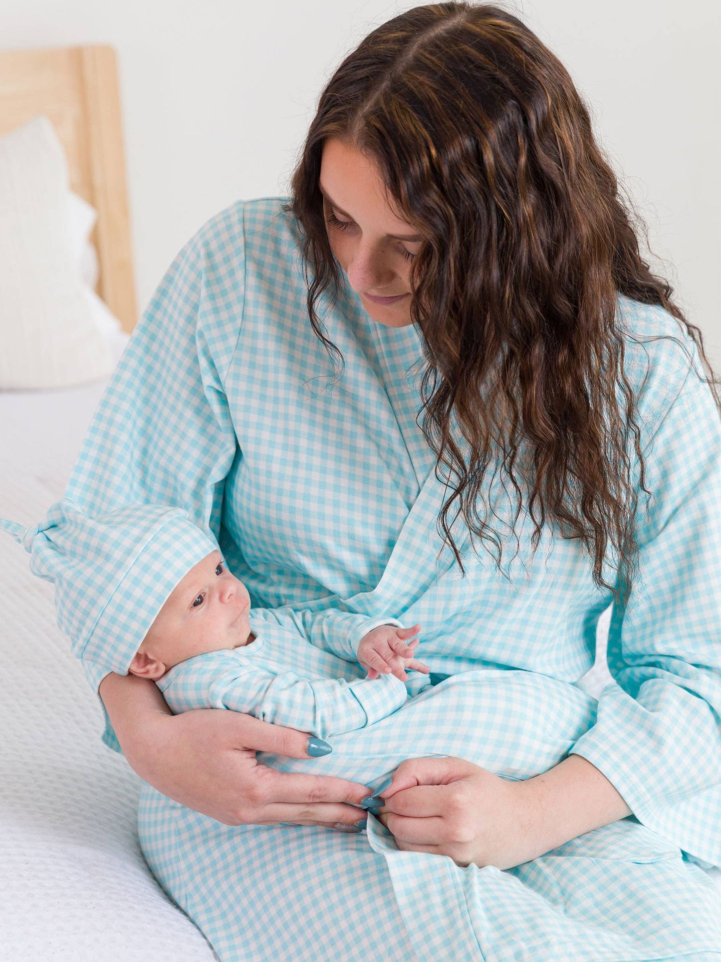 SoftSnooze™ Baby Cotton Modal Blue Breeze Gingham Knotted Sleep Gown & Hat Set: Blue / Newborn-3m