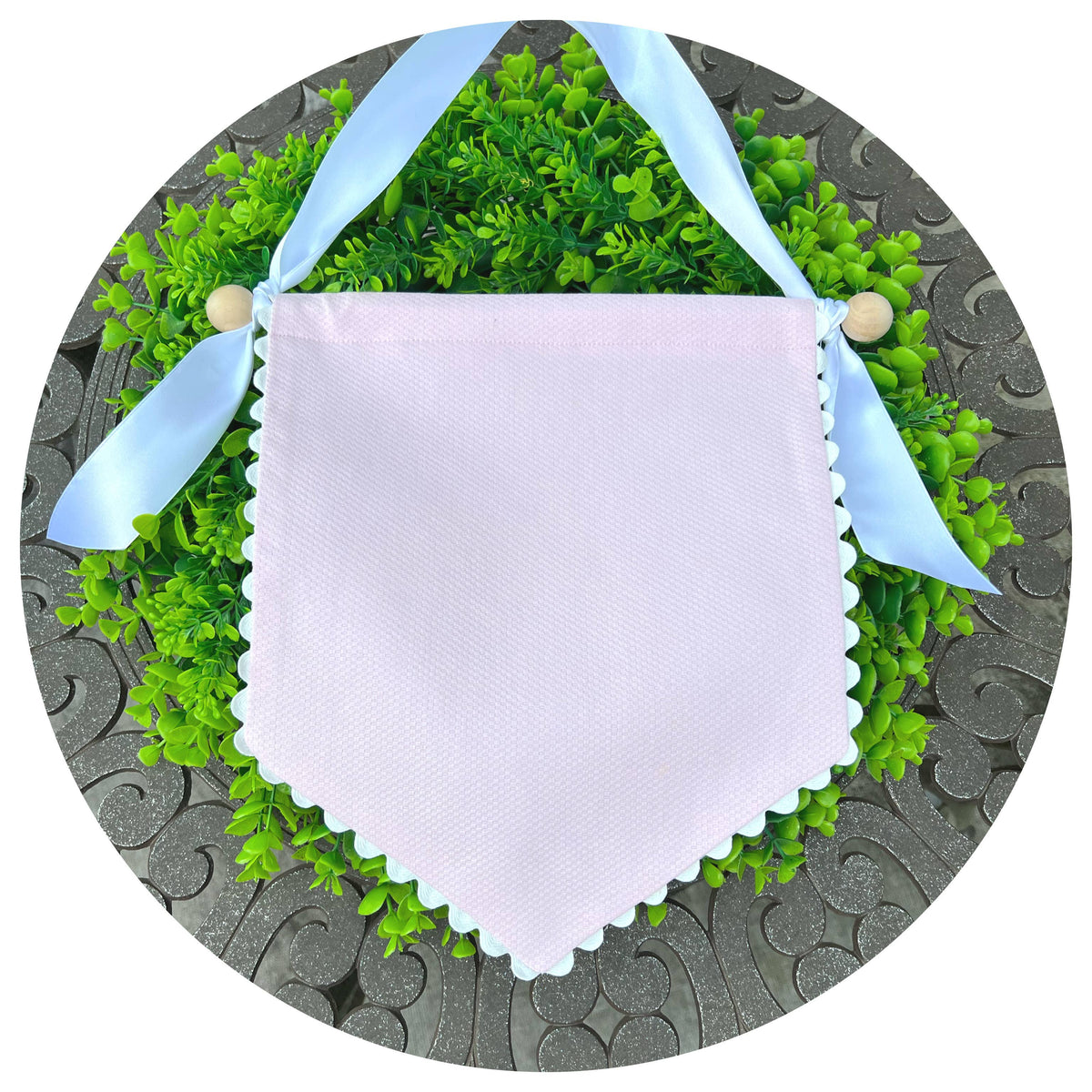 Color Cotton Pique Banner With Ric Rac Trim: Ivory