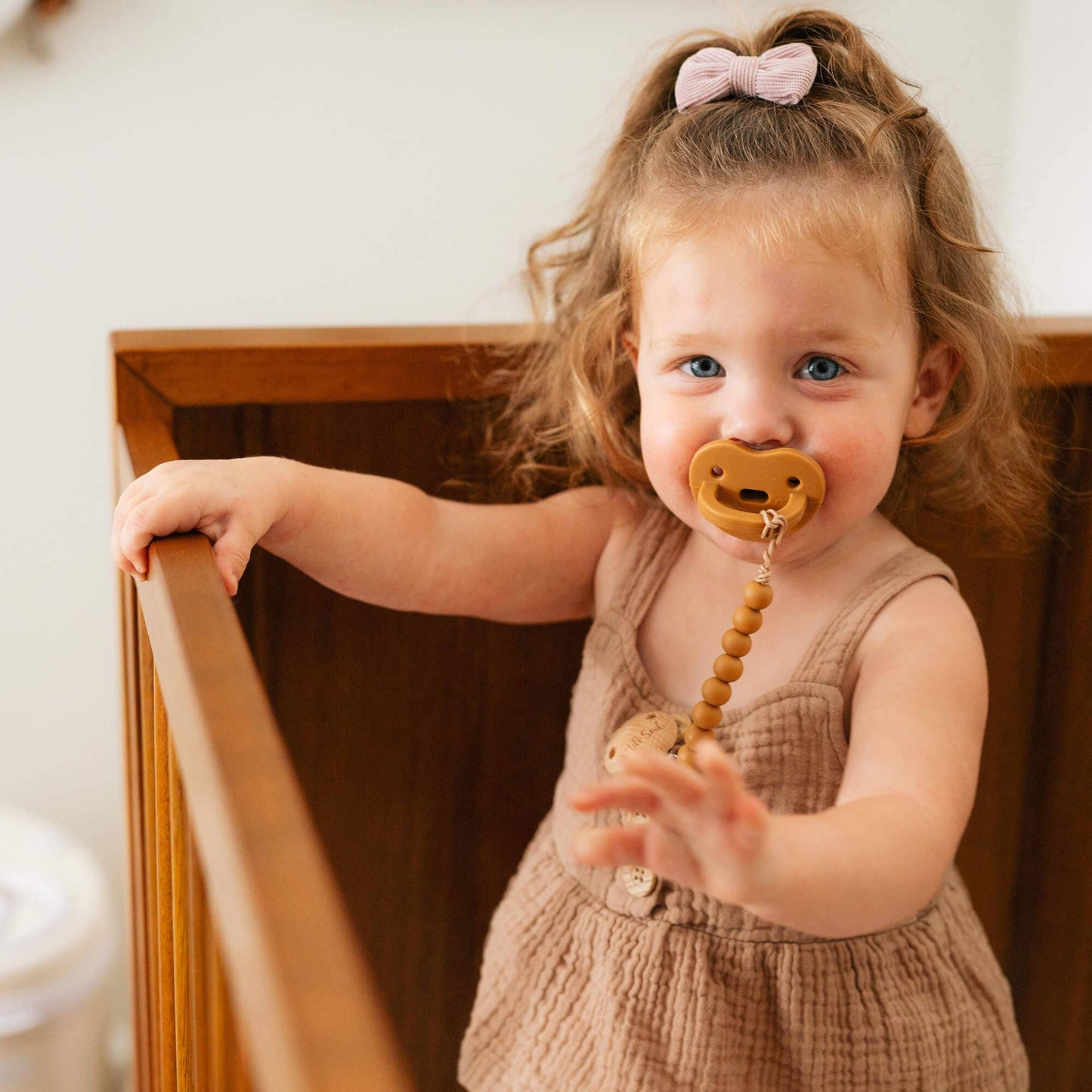Honey Calm 'n Cuddle™ Beaded Clip